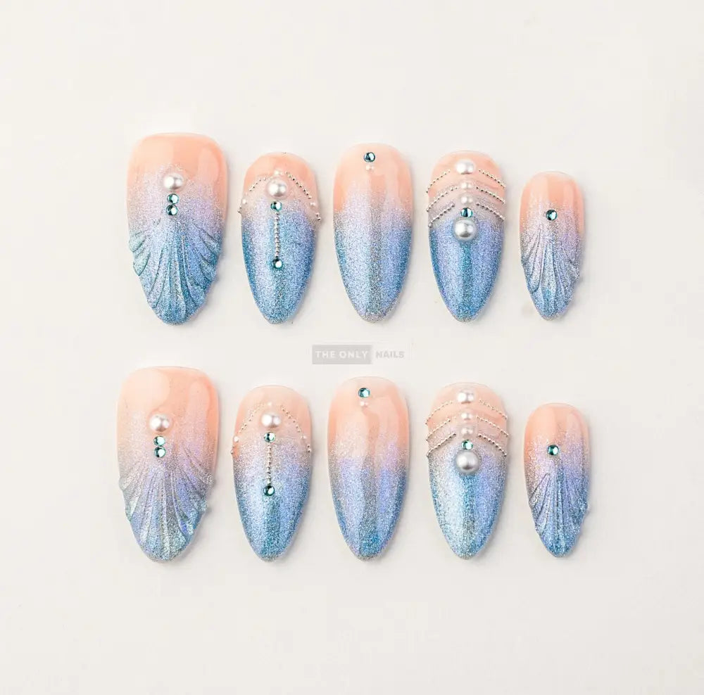 Atlantis Glow – The Only Nails