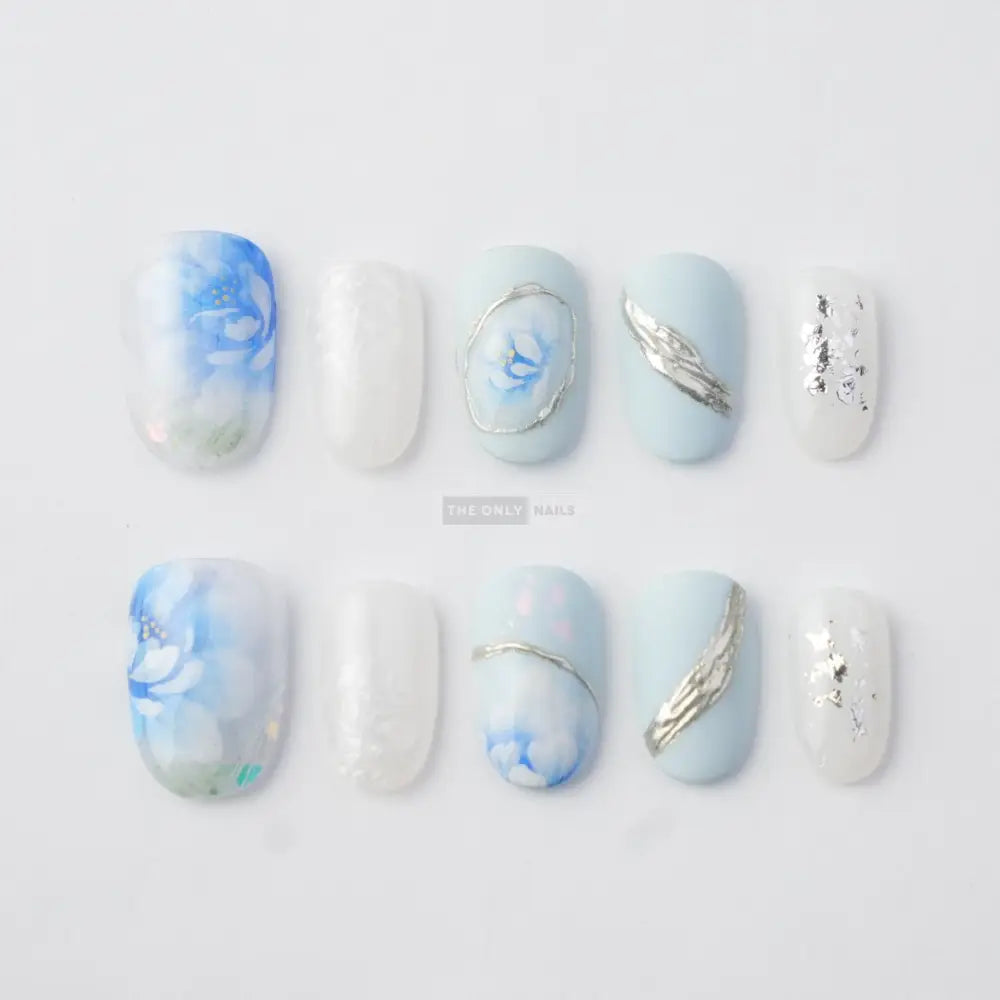 Watercolor Blossom (ZB1 Blooms) Zero base one – The Only Nails