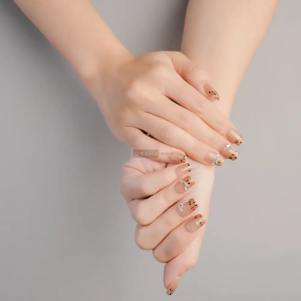 Cheetah Girl - Short