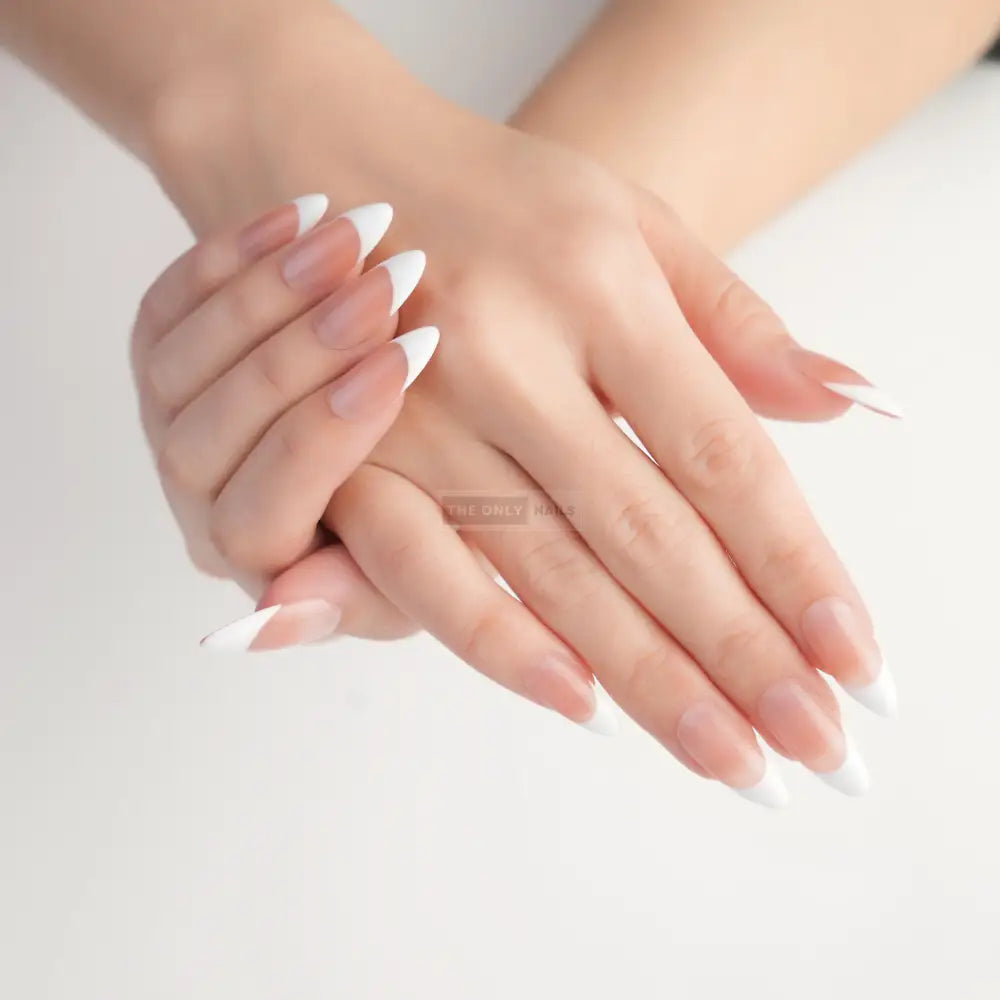 French Elegance - Almond