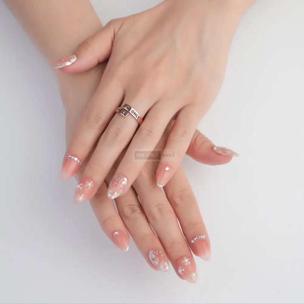 Jade Bloom - Rosewood